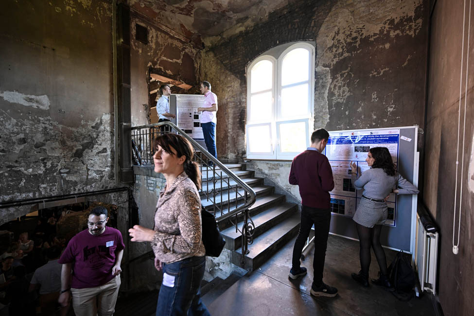 Intense discussions with the authors at ERA-NET NEURON Midterm Symposium, May 2024, Berlin.