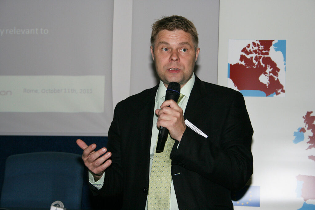 Dr. Erkki Raulo